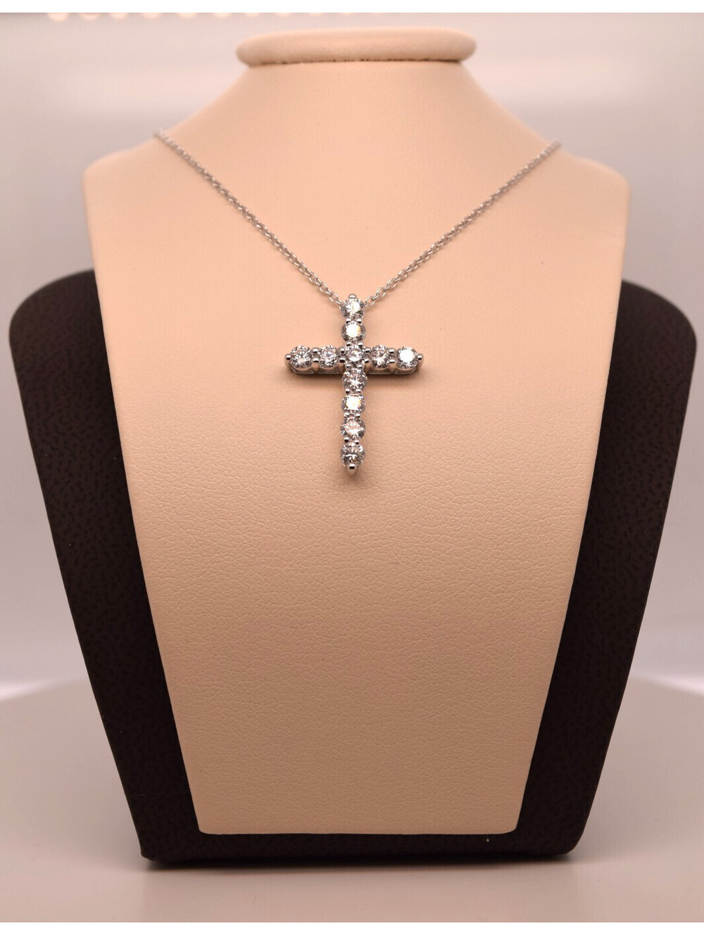 14K WHITE GOLD DIAMOND CROSS NECKLACE .97 TCW